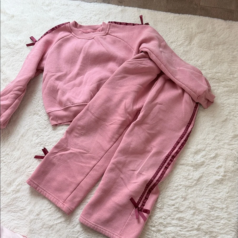 btween Pink Girls Two-Piece Pajama Set with Ribbon Accent - Picture 1 of 2